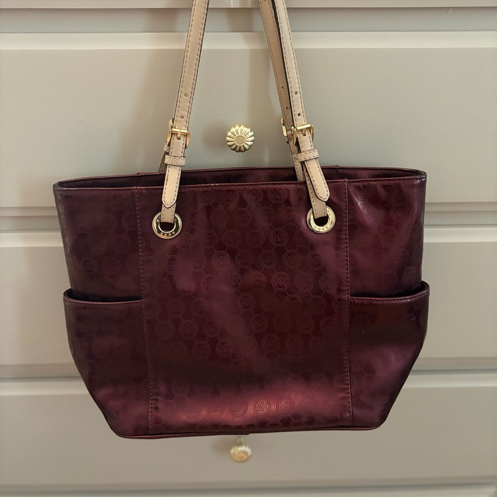 Michael Kors Plum Purple Patent Leather Jet Set Logo Tote Bag Purse